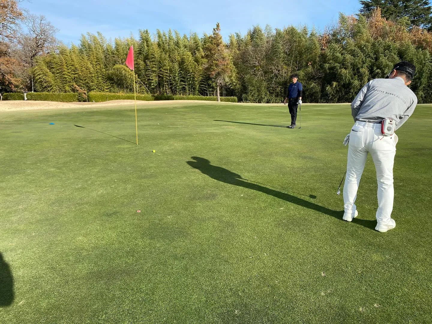 先日、人気のある河川敷きのゴルフ場へ行ってきました⛳️。